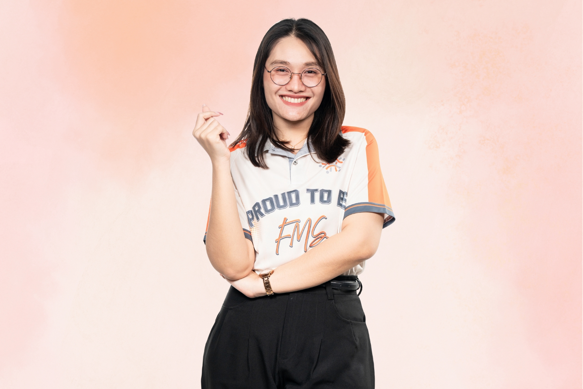 นางสาวณัฐวรรณ อ้นอุระ บุคลากรสายสนับสนุน คณะวิทยาการจัดการ คณะวิทยาการจัดการ มรภ.วไลยอลงกรณ์