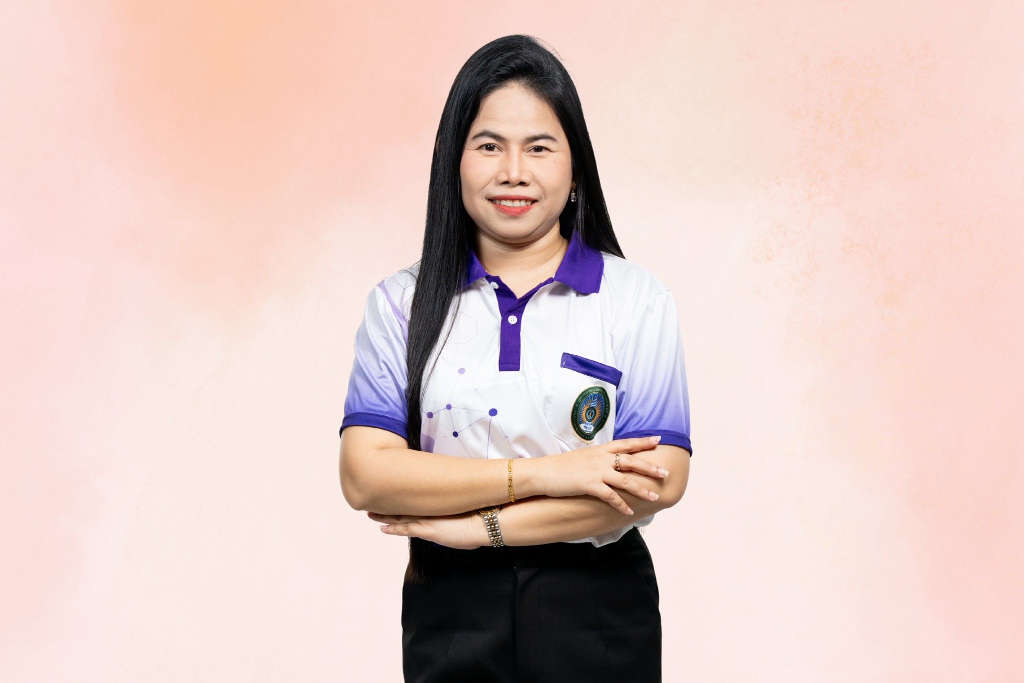 ผศ.ฉัตรชนก กระจับนาค อาจารย์ประจำสาขาวิชาการบริหารธุรกิจ
