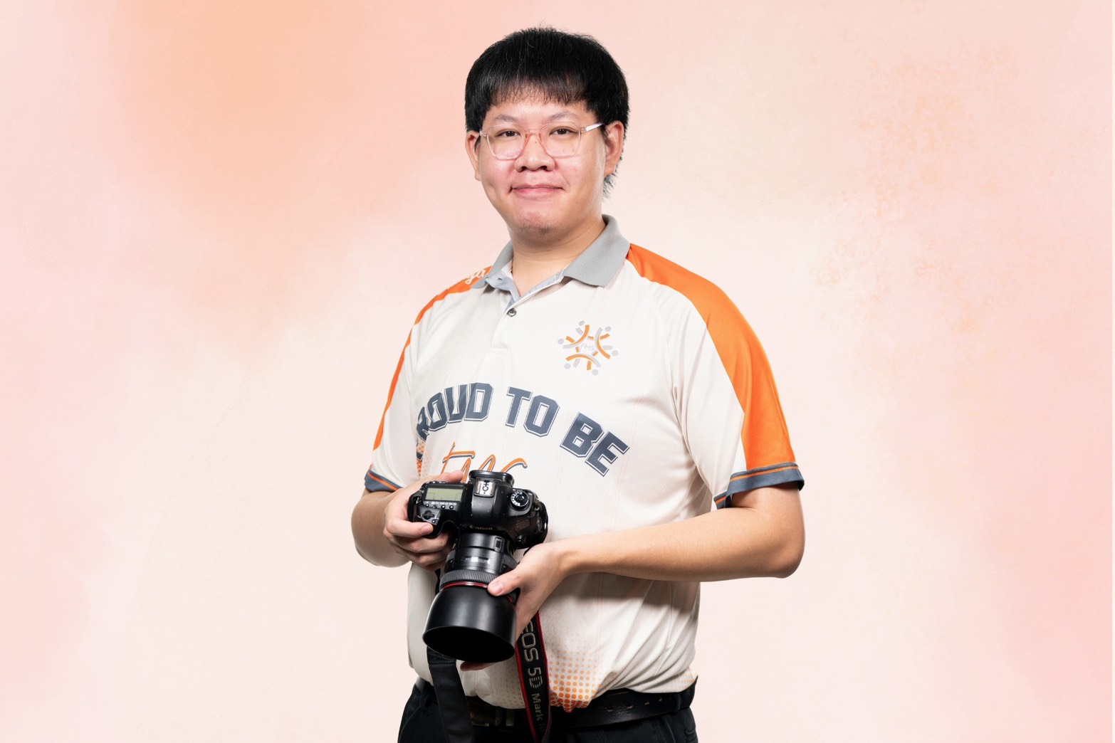 นายสิริศักดิ์ โอภาสเพิ่มพงศ์ บุคลากรสายสนับสนุน คณะวิทยาการจัดการ คณะวิทยาการจัดการ มรภ.วไลยอลงกรณ์